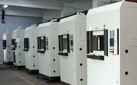 新资料+新手艺+新工艺：玻纤板热压成型机